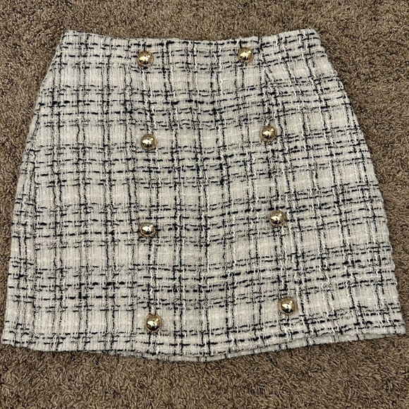 SHEIN Dresses & Skirts - Shein tweed mini skirt